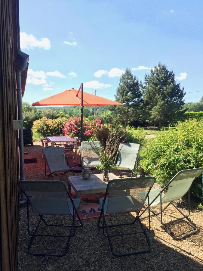 Gite de La Cale de la Clauderie Rigny-Ussé Extérieur photo